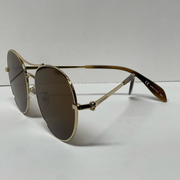 Authentic Alexander McQueen Sunglasses - Picture 13 of 16